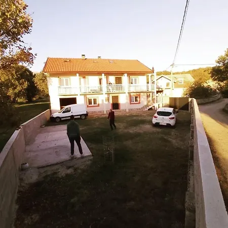 Holiday home Vikendica Konjanik Podvelezje