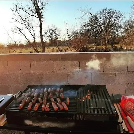 Vikendica Konjanik Podvelezje Mostar